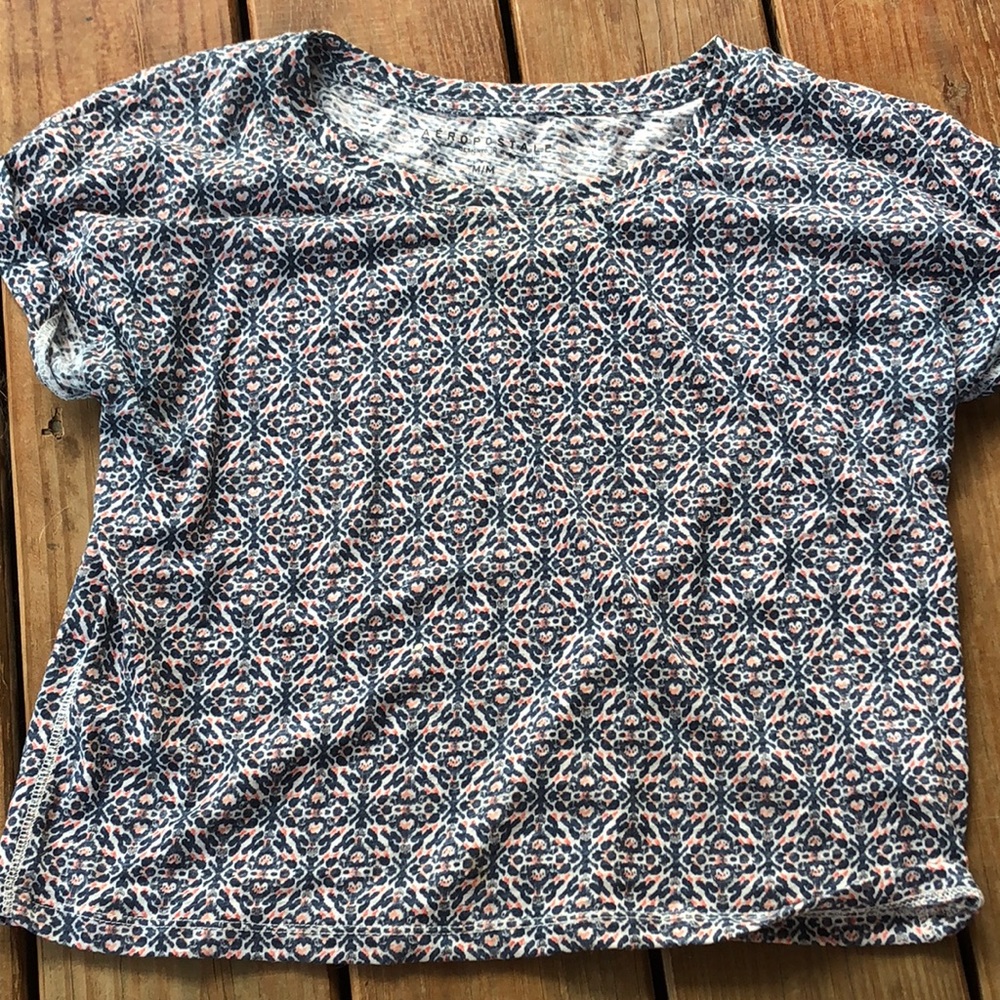 patterned cropped t-shirt